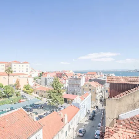 Rooftop W/ Two Terraces Apartment Lisbon