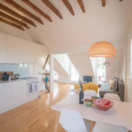 Rooftop W/ Two Terraces Apartment